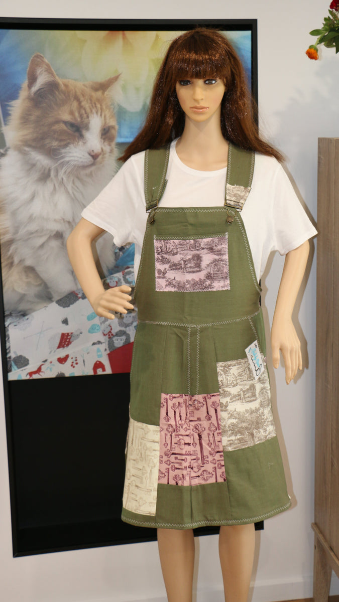 The Hideaway Pinafore