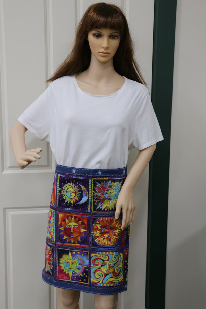 #883 Moon Apron 1/2