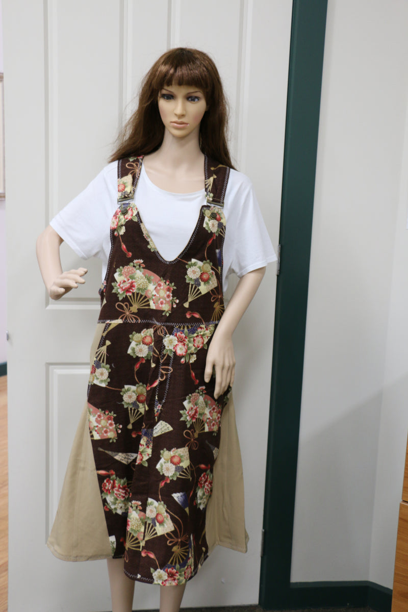 #772 Asian Beauty Pinafore