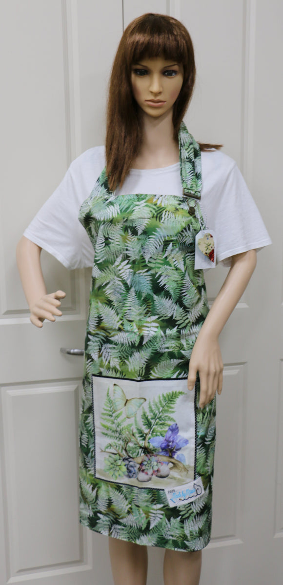 Man fern Apron