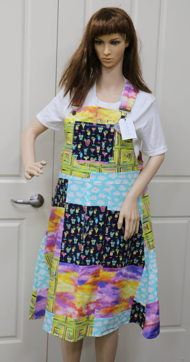 #1244 Cocktails On The Beach Pinafore