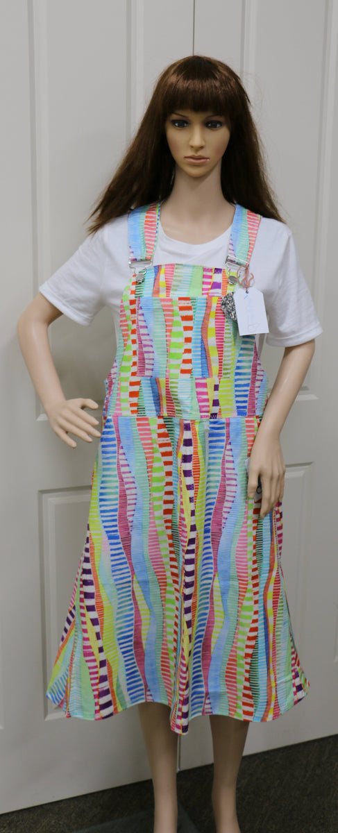 Colourful tracks Pinafore