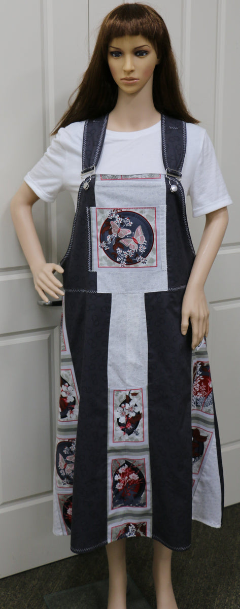 #1516 Plate Pinafore