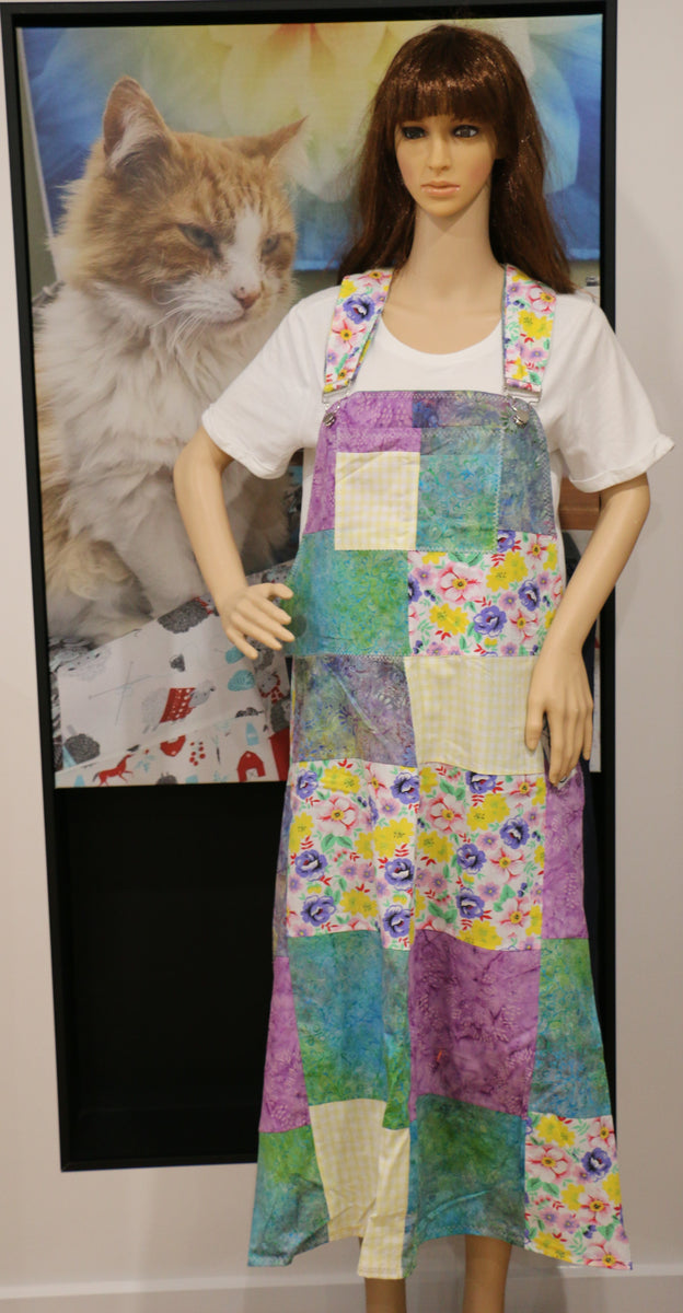 Calming Pinafore