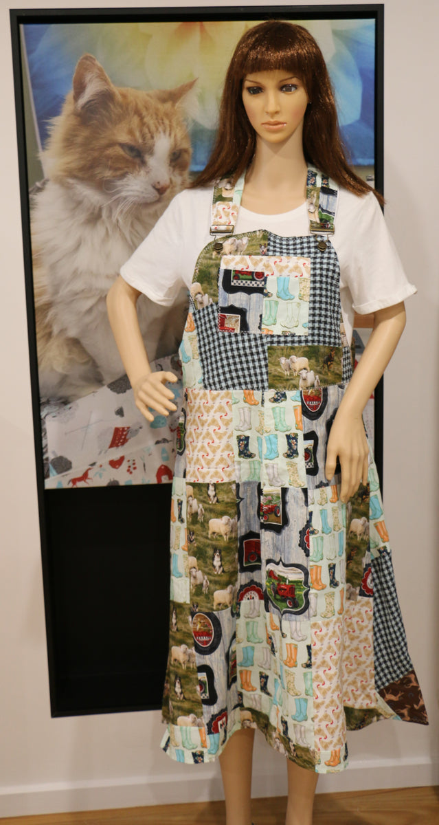 Country Pinafore