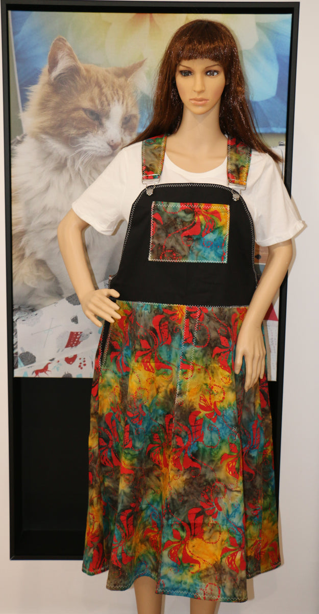 #354 Dress me up Pinafore