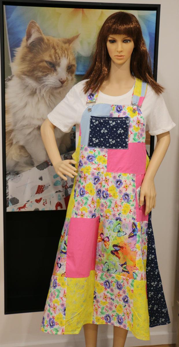 #389 Spring has Sprung Pinafore